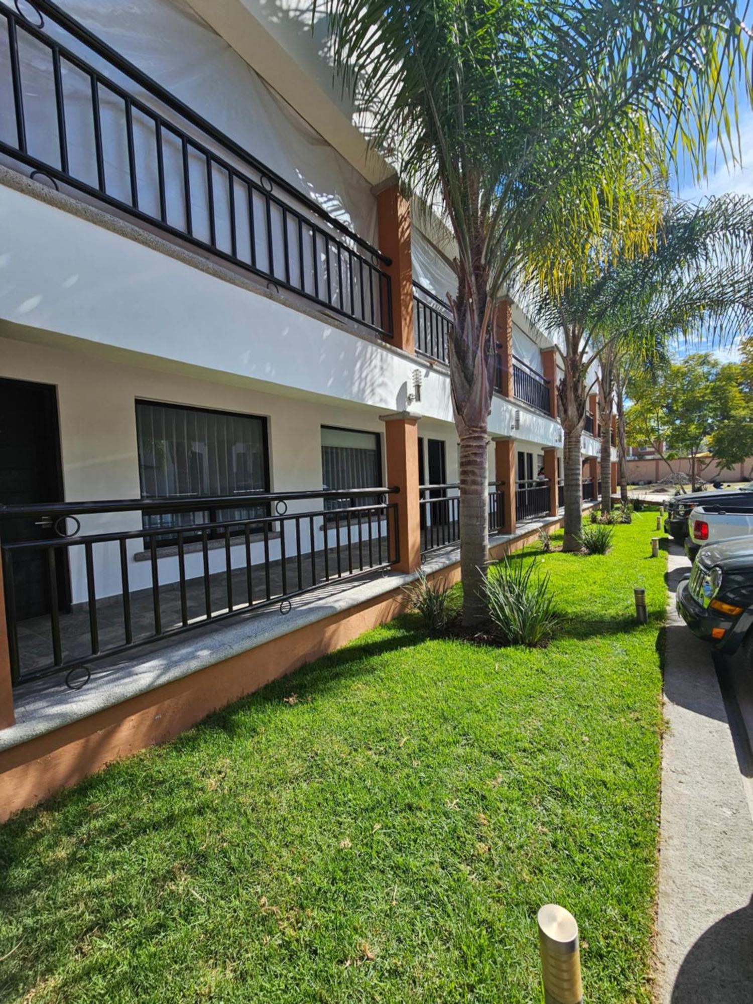 Alvaro Obregon Hotel Ejecutivo Aeropuerto מראה חיצוני תמונה